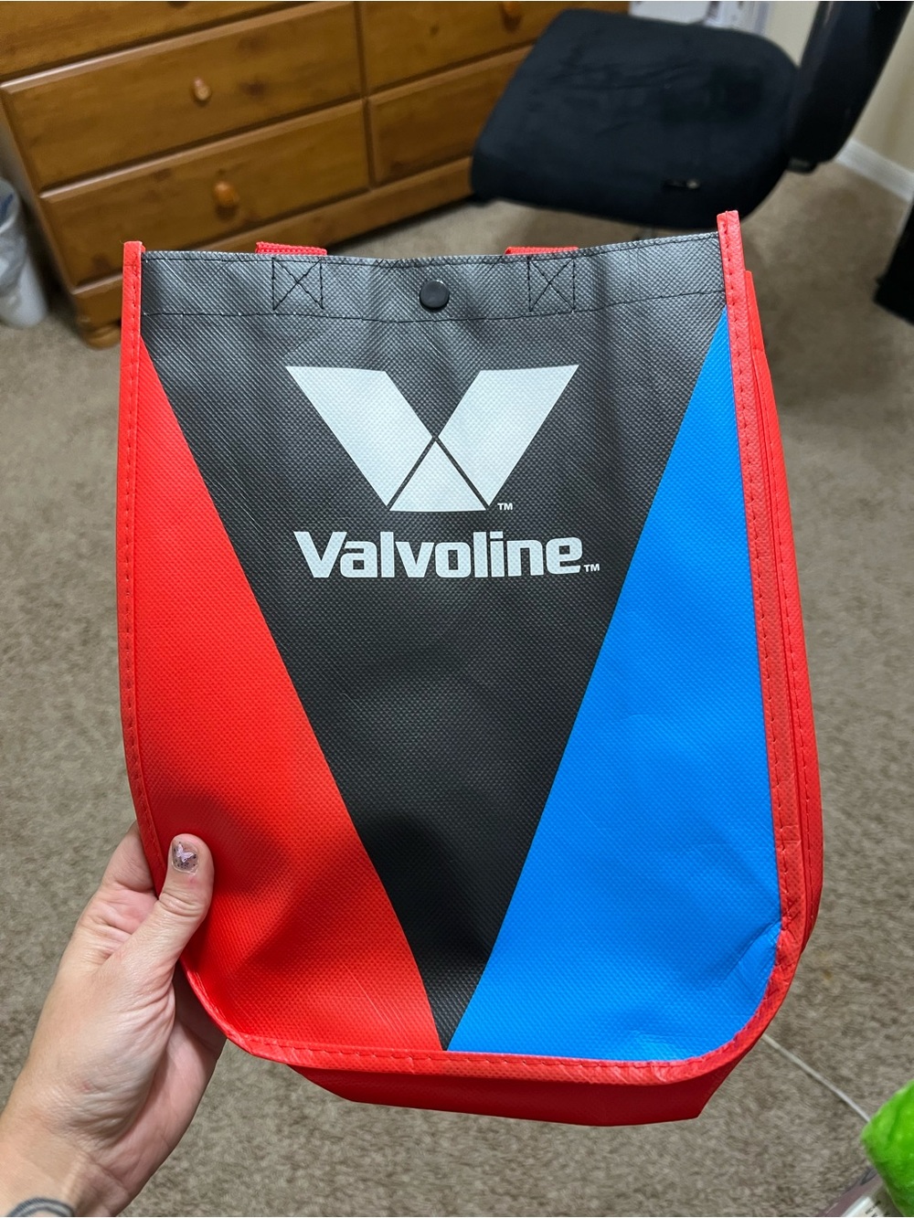 Valvoline mini reusable bag with snap